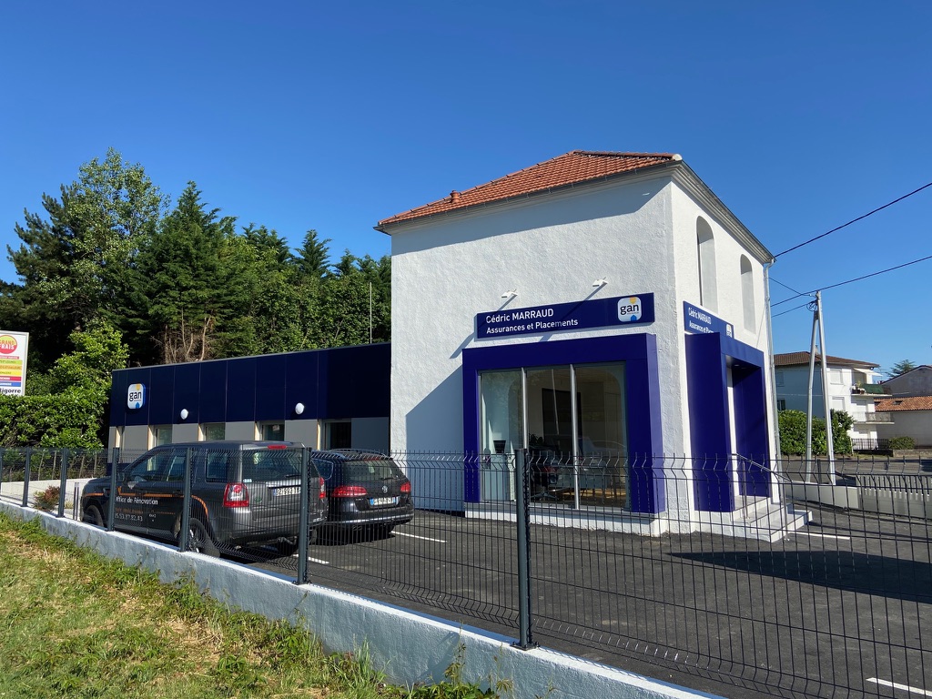 Bureau moderne aménagé - 1BE54C4F B002 4970 B409 23A7695A6A99 1 105 c 1753949219 3464