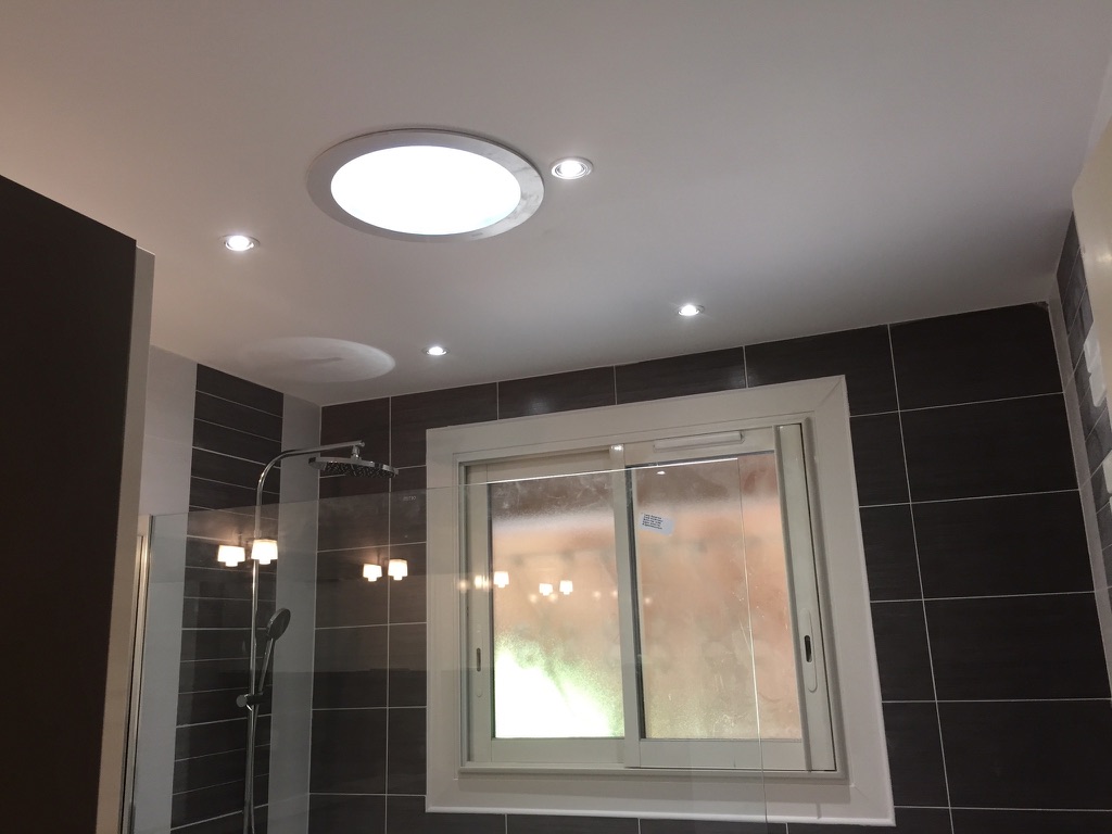 Salle de bain rénovée - 691A1076 139D 4F01 8365 3CE4D3F7458E 1 105 c 1753946484 4326