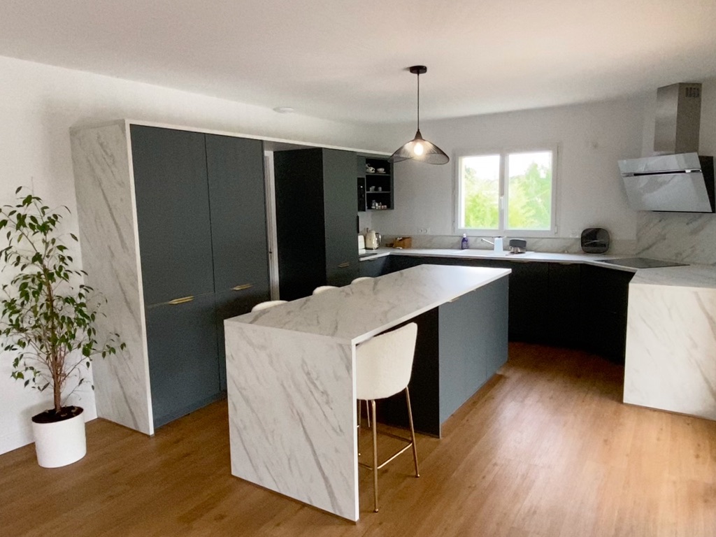 Rénovation cuisine moderne - F89FC79B D9D6 430B 95F5 C28FC08AAE4D 1 105 c 1753946363 6623