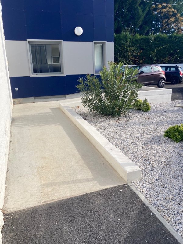 Aménagement extérieur - C78378E9 F2C9 4A6E A6DC FB3666C47F89 1 105 c 1753950401 3390