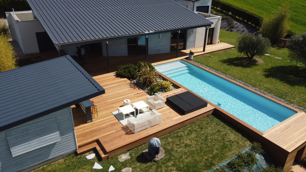 Piscine et espace détente - 9840C28B 2248 4E9D AAF1 72A6F9EEF316 1 105 c 1753945446 2381