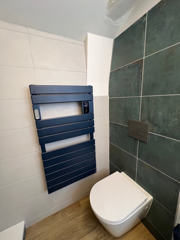 Salle de bain rénovée - 0358D6BC 60D8 4488 BE3C ED03246677AD 1 105 c 1753947582 3224