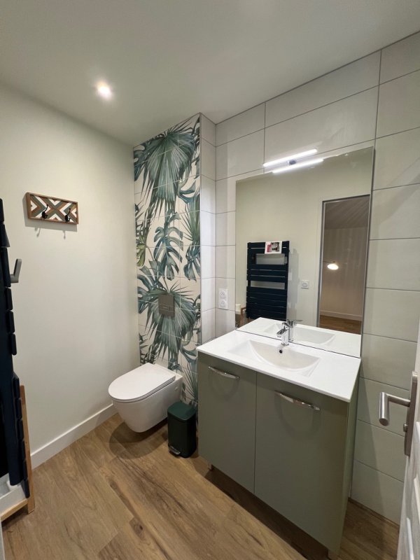 Salle de bain rénovée - C6A1688C B106 4B4E 9D0C 7A8519255F67 1 105 c 1753947586 8288